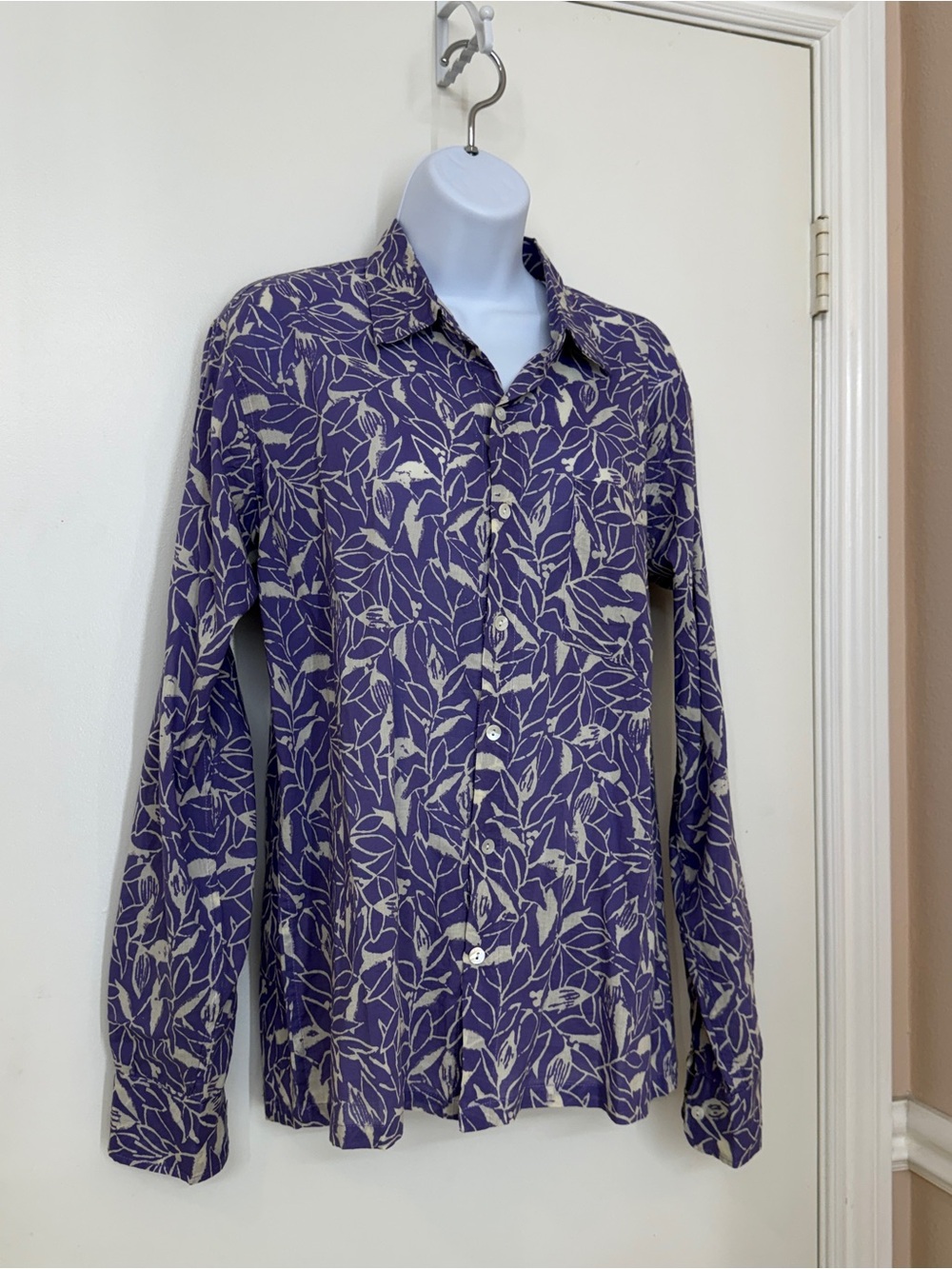 KERRY CASSILL Womens Size 1 Purple Leaf Print 100% Cotton Button Up Shirt Blouse